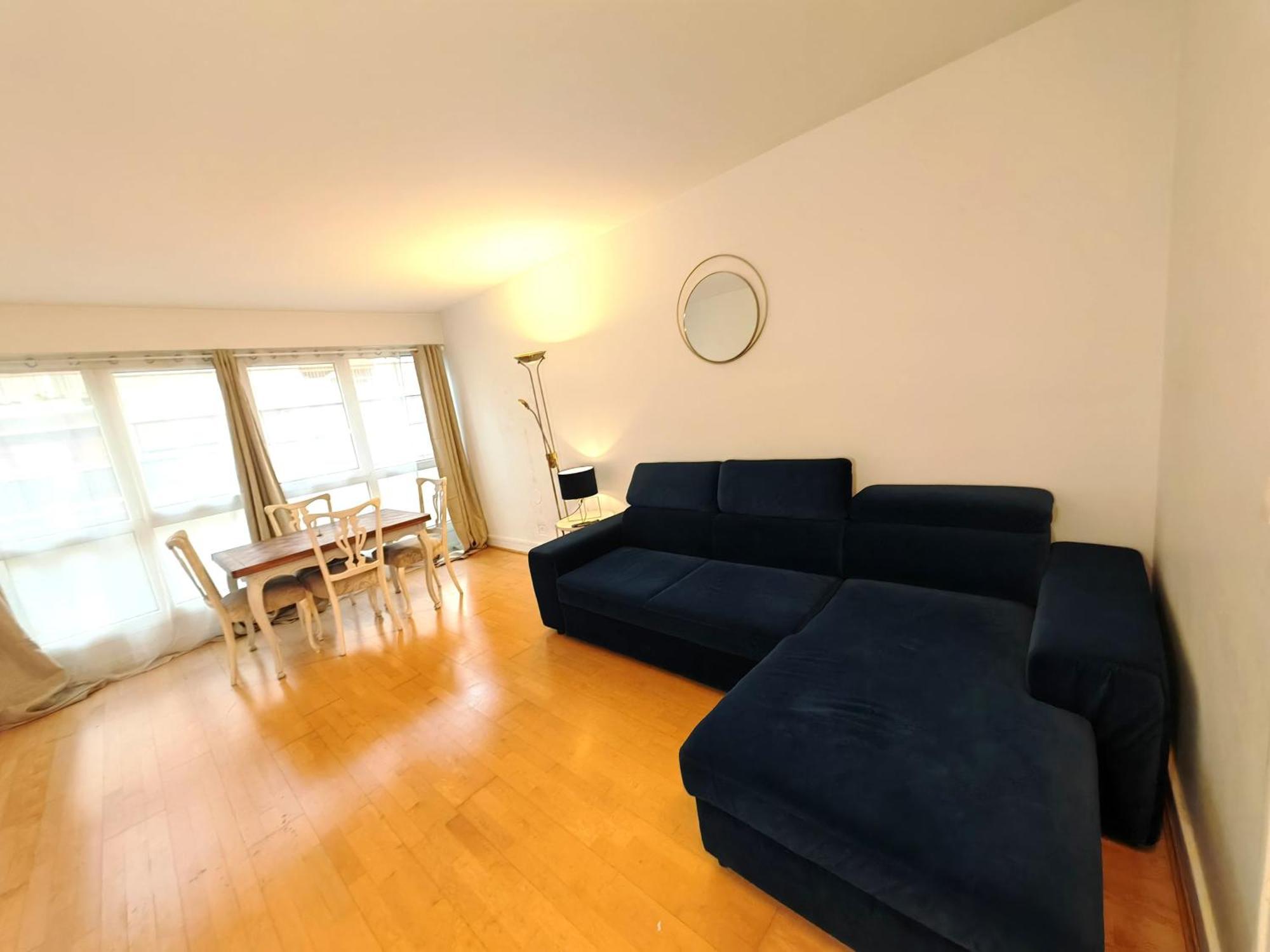 Apartment 3 Pieces Proche Tour Eiffel Paris